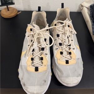 Nike React Element 55 Soft Yellow Running Shoes Sneakers Men’s Size 13